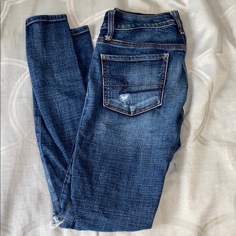 American eagle ripped skinny jeans